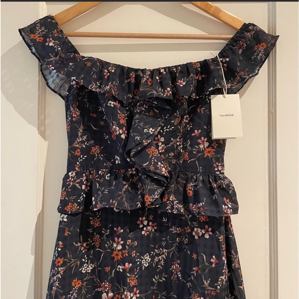 TULAROSA DRESS🌺 - Picture 6 of 9